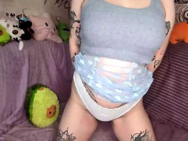 KateNioli live cam on BongaCams