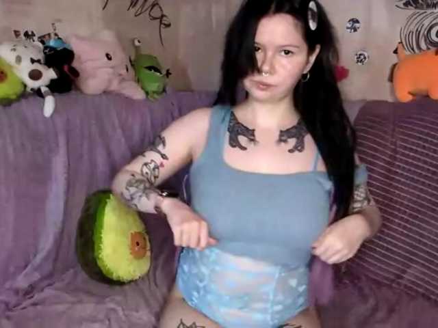 KateNioli live cam on BongaCams