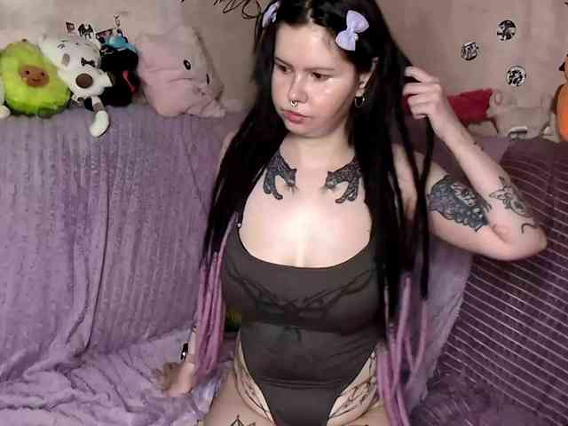 KateNioli webcam