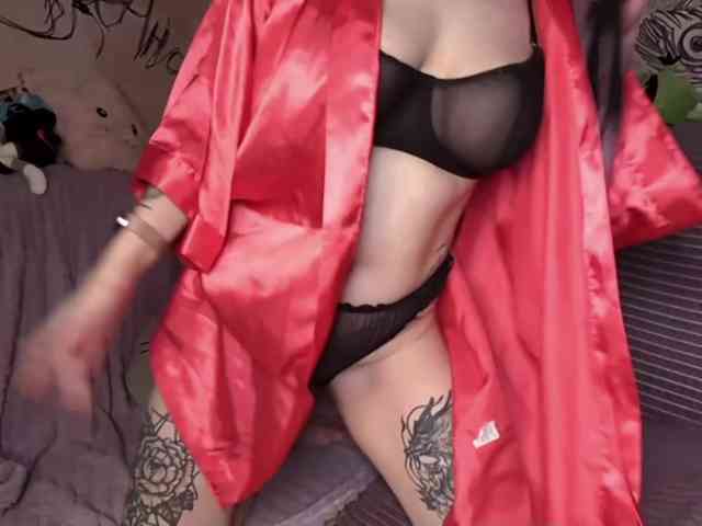 KateNioli webcam
