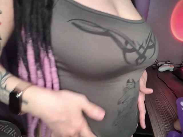 KateNioli webcam