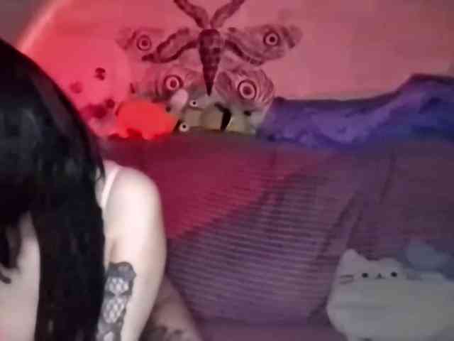 KateNioli webcam