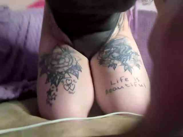 KateNioli webcam
