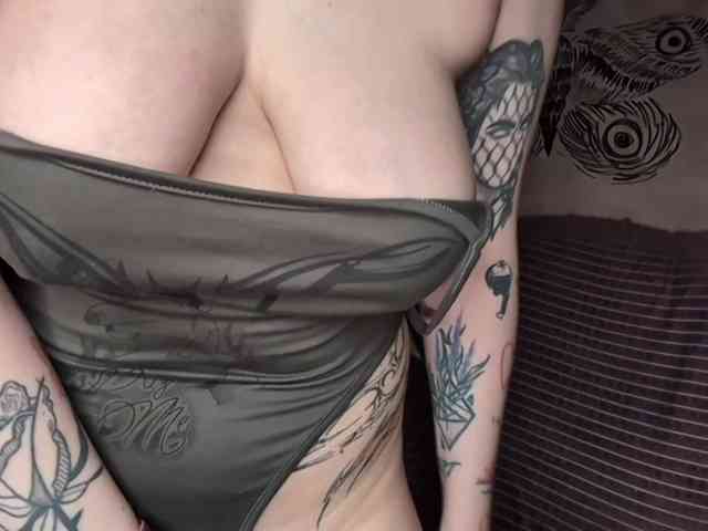 KateNioli webcam