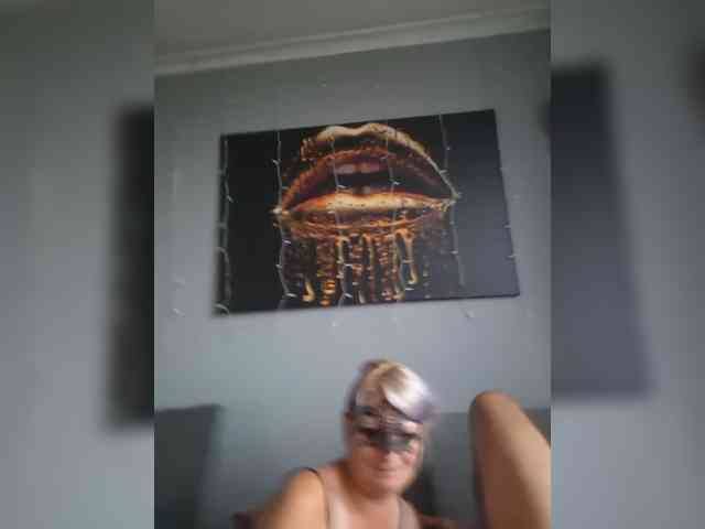 AGNIESZKA48 webcam