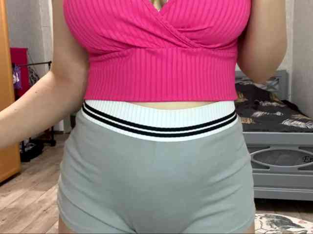 KarinaMoor webcam