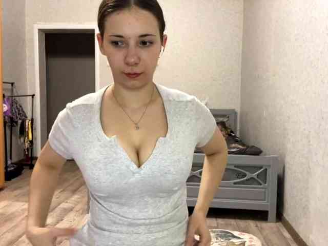 KarinaMoor webcam