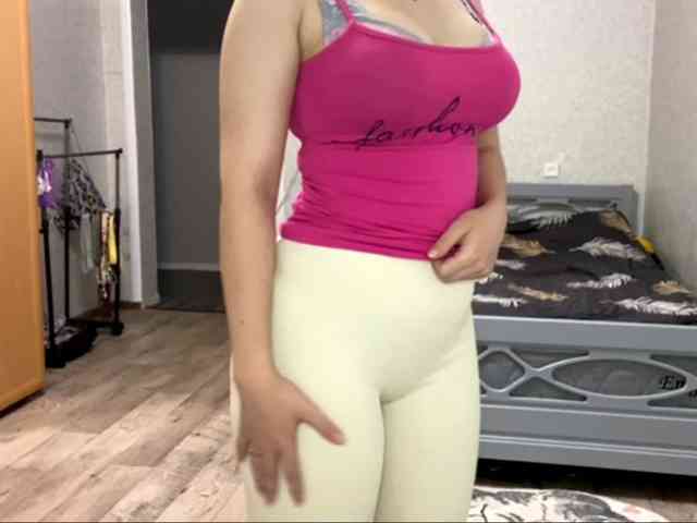 KarinaMoor webcam