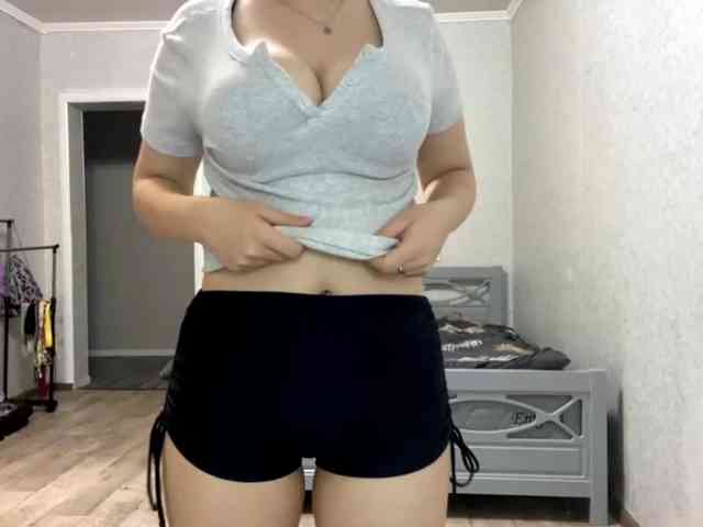 KarinaMoor webcam