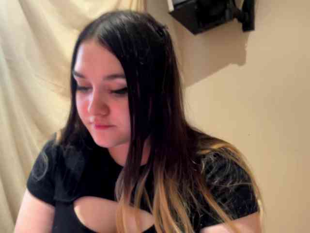 UlianaBoom webcam