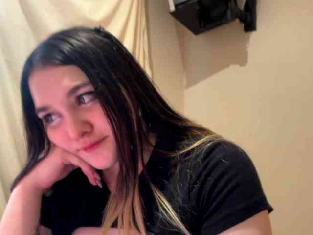 UlianaBoom webcam