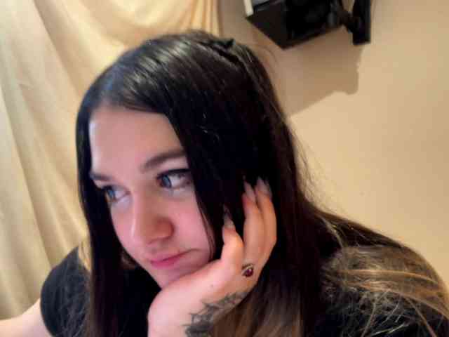 UlianaBoom webcam