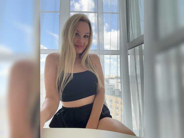 Vikavixxx live cam on BongaCams