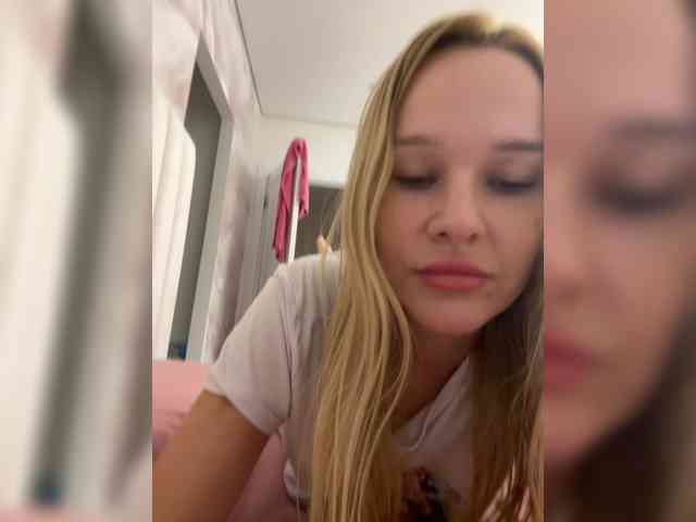 Vikavixxx webcam