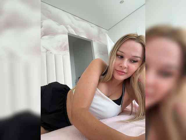 Vikavixxx webcam