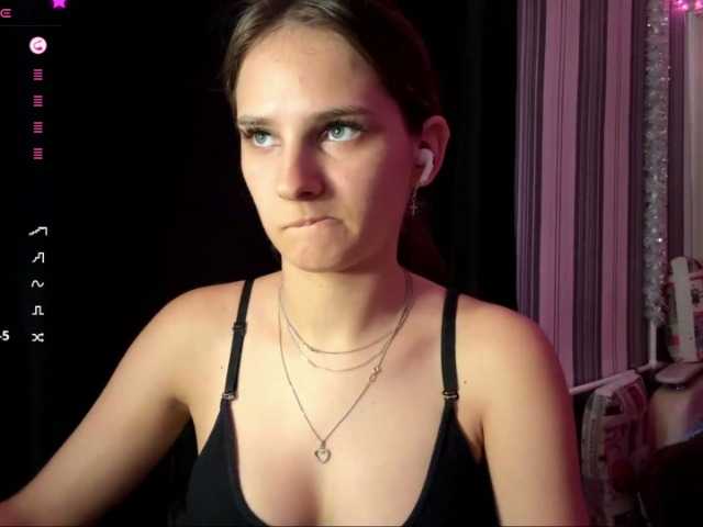 CarmonSchlarbaum live cam on BongaCams