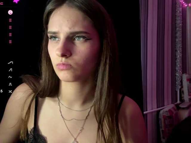 CarmonSchlarbaum live cam on BongaCams