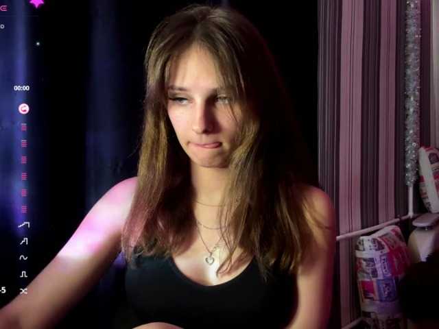 CarmonSchlarbaum live cam on BongaCams