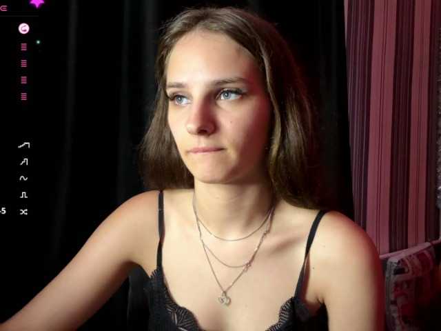 CarmonSchlarbaum live cam on BongaCams