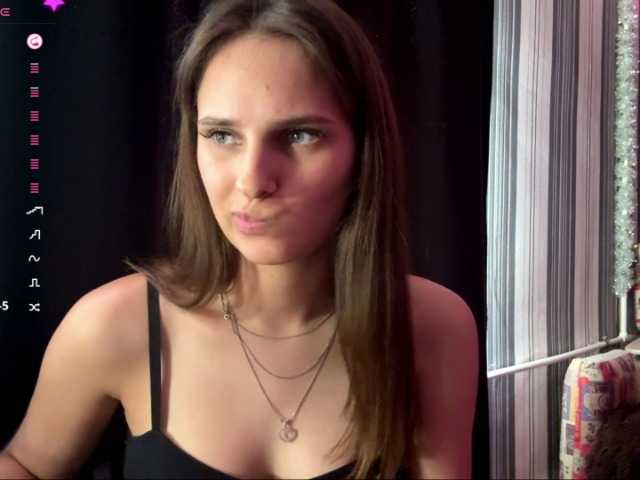 CarmonSchlarbaum live cam on BongaCams