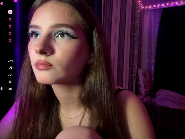 BellaDream live webcam show