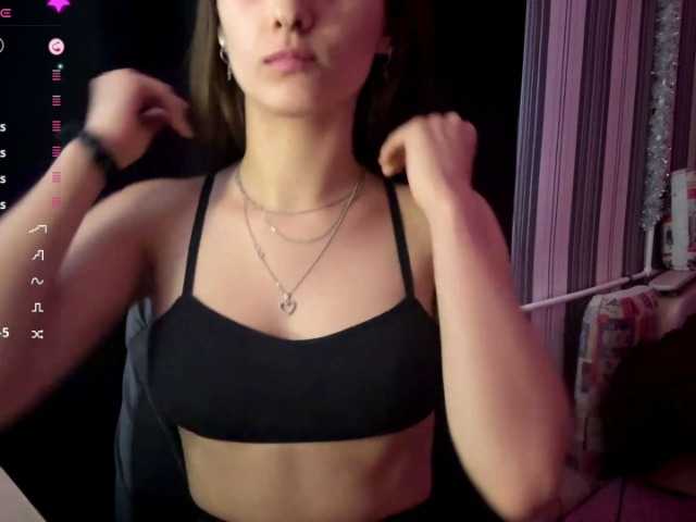 CarmonSchlarbaum live cam on BongaCams