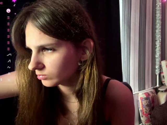 BellaDream live webcam show