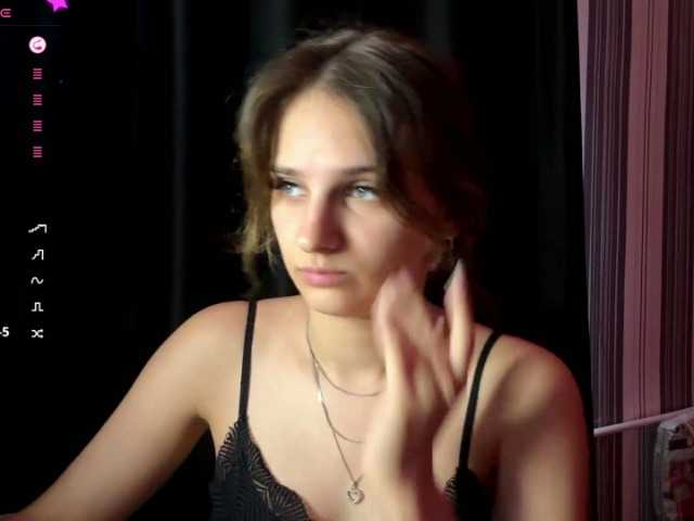CarmonSchlarbaum live cam on BongaCams