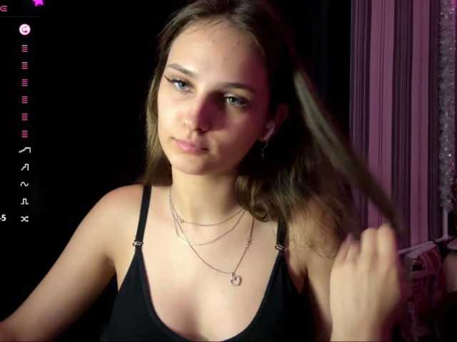 CarmonSchlarbaum live cam on BongaCams