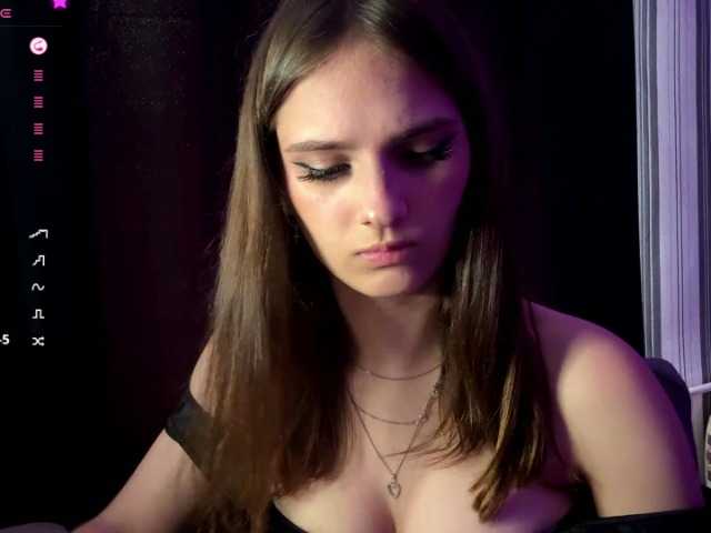 CarmonSchlarbaum live cam on BongaCams