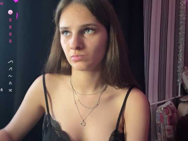CarmonSchlarbaum live cam on BongaCams