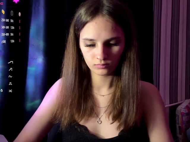 BellaDream live webcam show