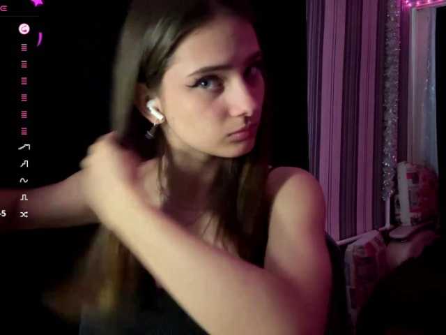 CarmonSchlarbaum live cam on BongaCams