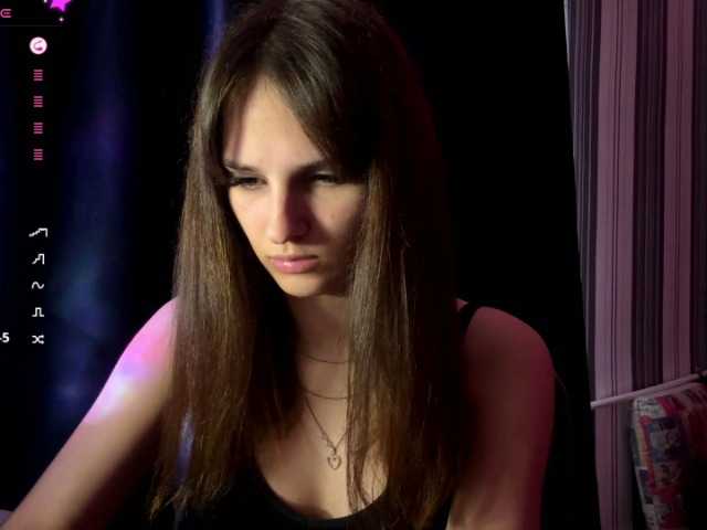 BellaDream live webcam show