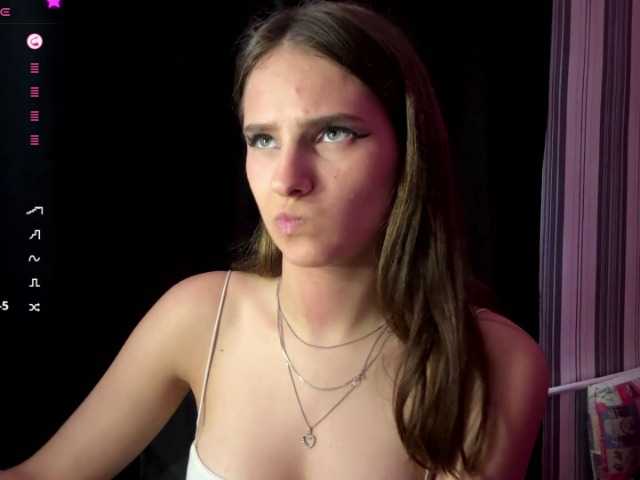 CarmonSchlarbaum live cam on BongaCams