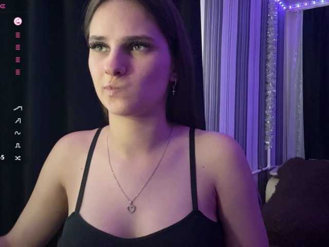CarmonSchlarbaum live cam on BongaCams