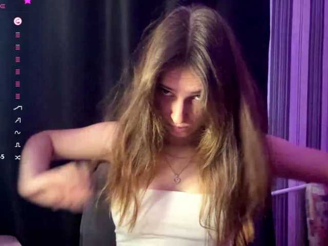 CarmonSchlarbaum live cam on BongaCams