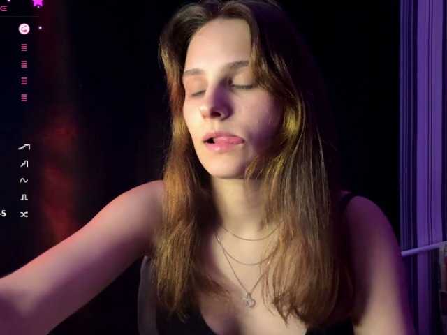 CarmonSchlarbaum live cam on BongaCams