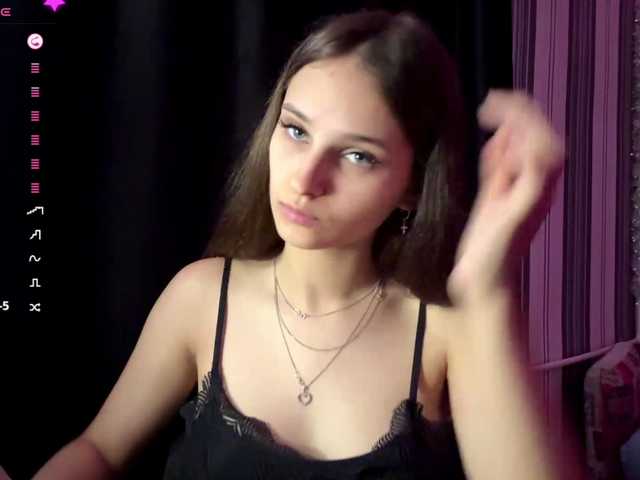 BellaDream live webcam show