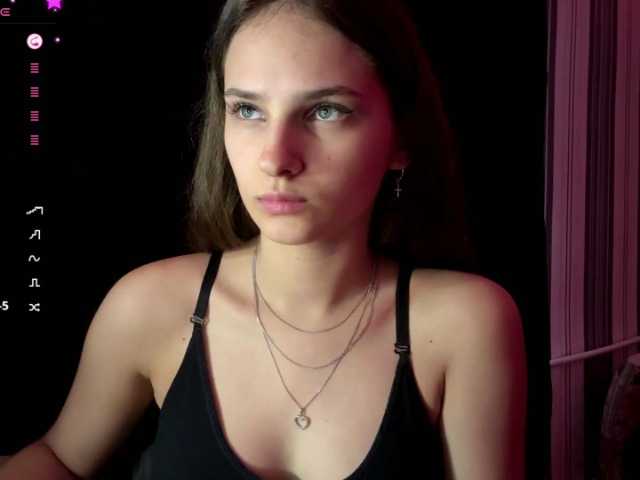 CarmonSchlarbaum live cam on BongaCams