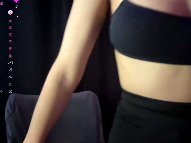 CarmonSchlarbaum live cam on BongaCams