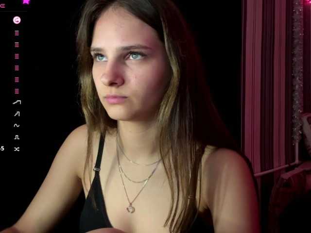 CarmonSchlarbaum live cam on BongaCams