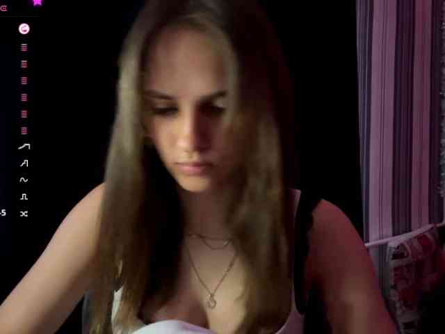 Model: BellaDream
