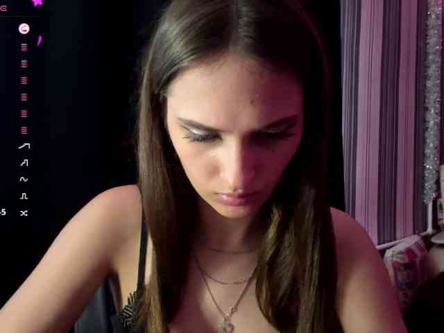 Model: BellaDream
