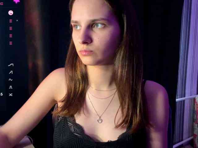 Model: BellaDream