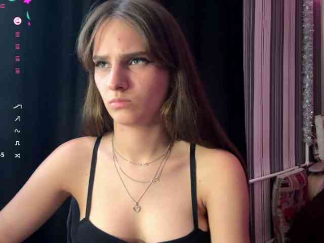 Model: BellaDream