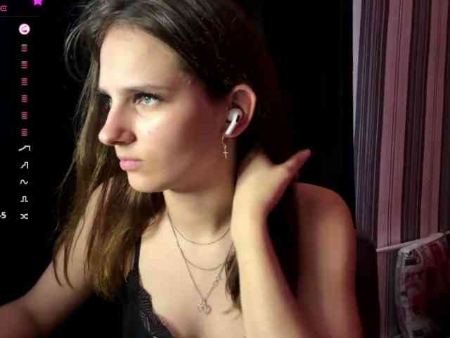 Model: BellaDream