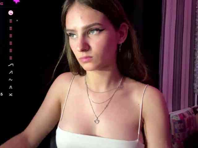 Model: BellaDream