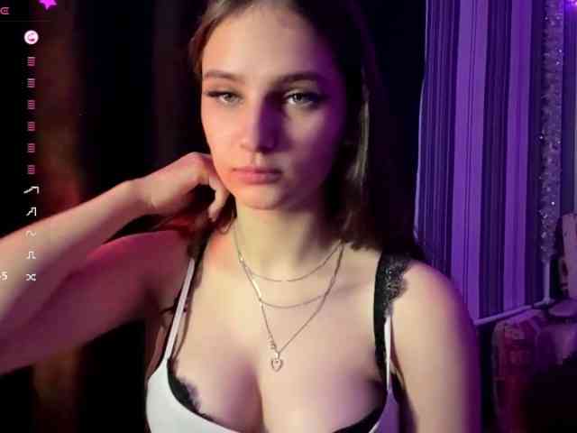 Model: BellaDream