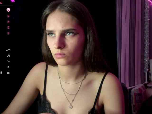 Model: BellaDream